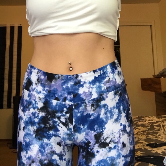 Marika Leggings - Picture 1 of 5